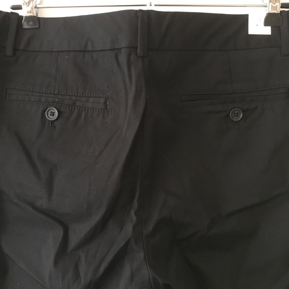 NWT Gap black Bermuda shorts - Picture 3 of 3